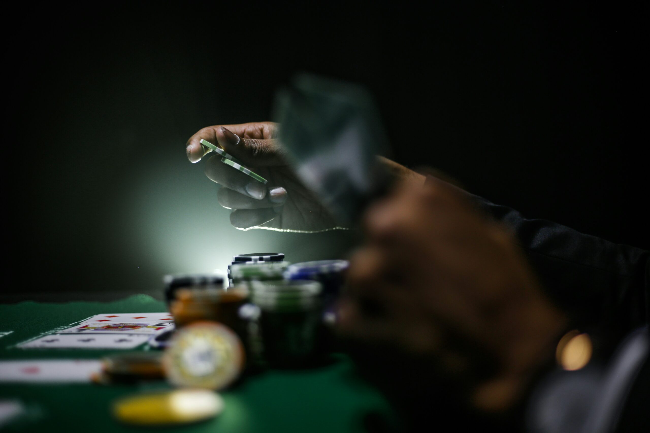 The Evolution of Poker: From Smoke-Filled Rooms to Digital Arenas