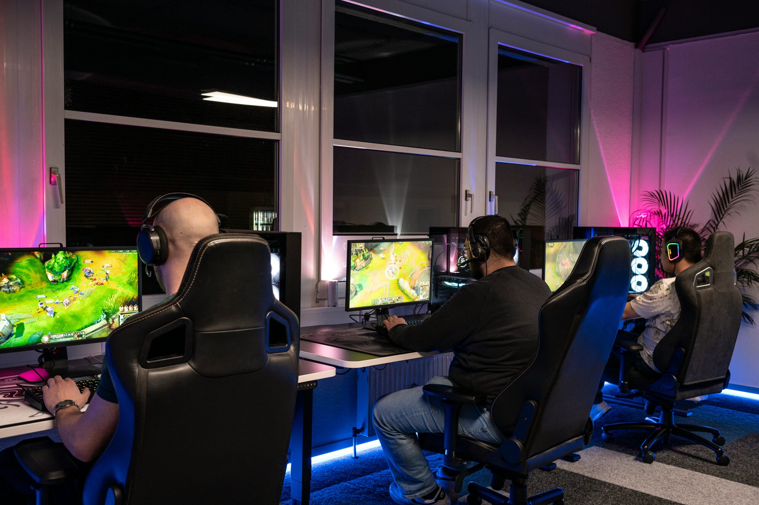 Dialling Game Playing LAN Parties Before Broadband: Playing Together in the Dial-Up Years ...